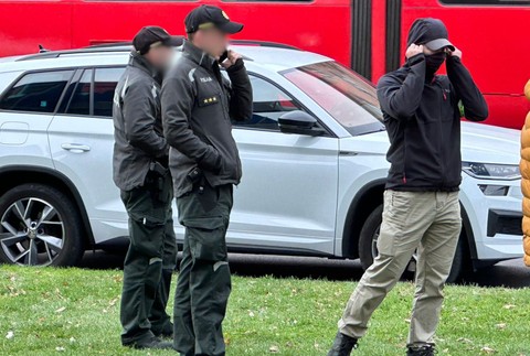 Razia v obchodnom dome