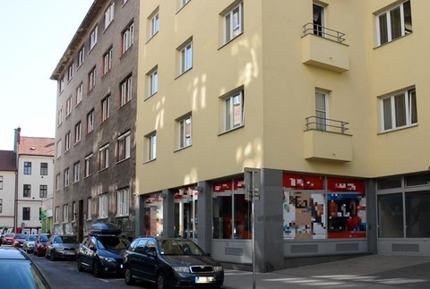 Polícia obvinila ľudí, ktorí ohrozovali život seniorov v bratislavskom domove dôchodcov