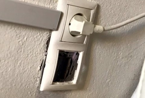 Netradičná kontrola. Inšpektori si posvietili na kaderníctva 