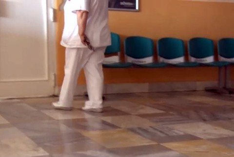 Napätie v nemocniciach neustáva. Nedostatok sestier riešia aj pracovnými ponukami v Srbsku a Ukrajine