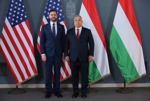 Viceprezident USA Vance odcestoval do Maďarska podporiť pred voľbami Orbána