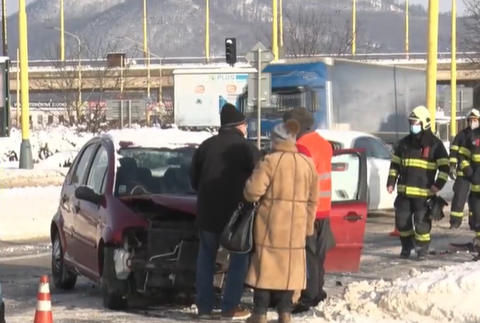 Vodičov v Prešovskom kraji potrápila snehová nádielka