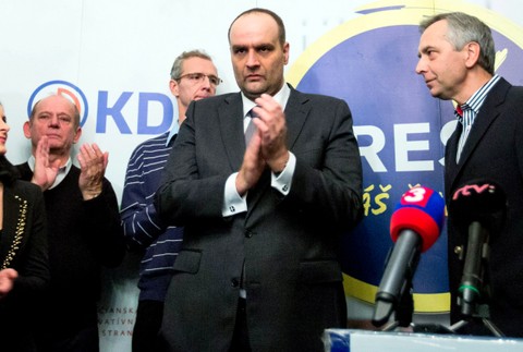 Frešo Figeľ tlačovka2