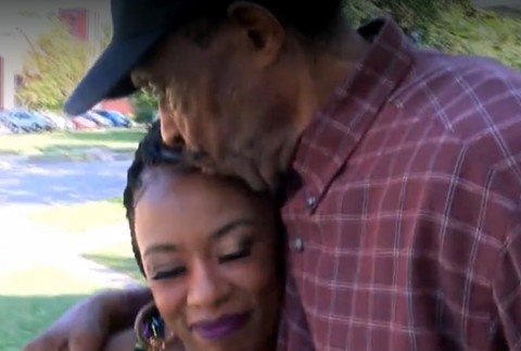 Skutočný dôkaz lásky. Muž každý deň prejde 10 km, aby videl svoju ženu