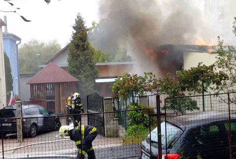 Požiar pohrebníctva