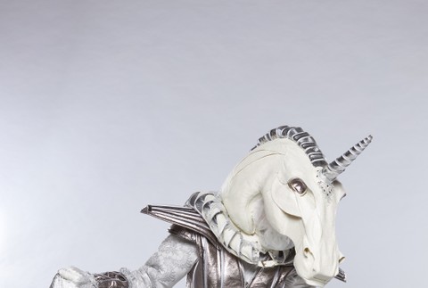 Zlatá maska-jednorožec