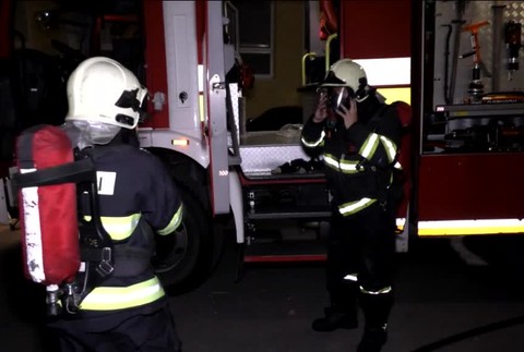 Požiar v nemocnici. Zatiaľ, čo pacienti pokojne spali, zo spodnej časti budovy sa valil hustý dym