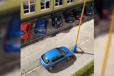 Lovci lebiek vypátrali podvodníka.