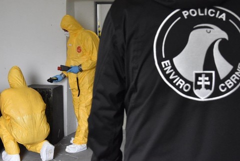 Unikátne medzinárodné cvičenie v Lešti. Polícia cvičila boj proti biologickým zbraniam 