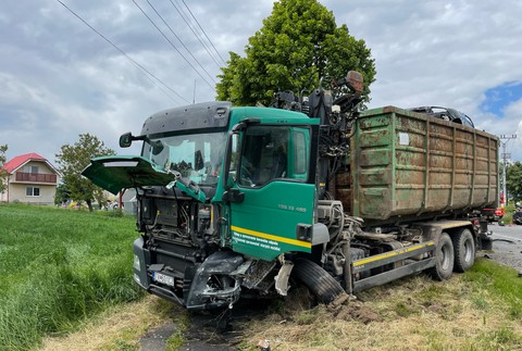 Po čelnej zrážke pomáhali leteckí záchranári