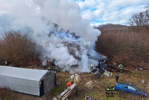 Požiar v obci Nový Salaš
