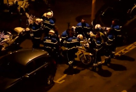 Obytný dom zachvátil obrovský požiar, vyžiadal si už najmenej 7 obetí