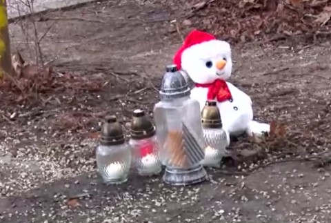 Smrť dieťaťa je zatiaľ bez vinníka.