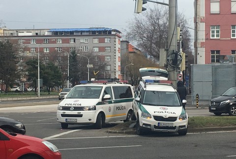 polícia nehoda