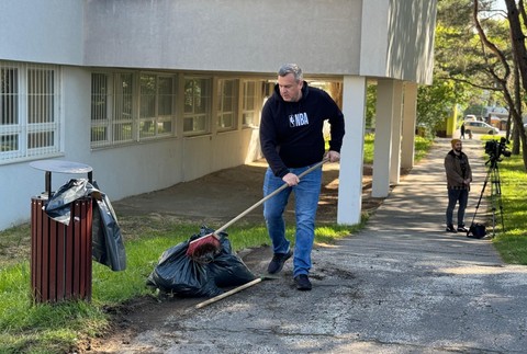 WhatsApp Image 2024-04-26 at 09.49.36 (1)