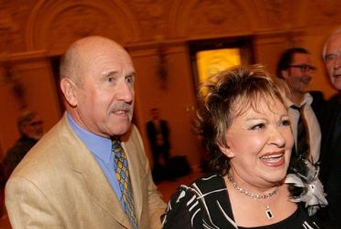 Petr Nárožný s Jiřinou Bohdalovou