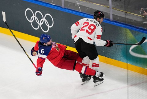 Milan_Cortina_Olympics_Ice_Hockey073184