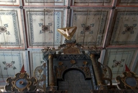 Pri hľadaní Svätého grálu netreba ísť ďaleko. Je možné, že sa nachádza na Gemeri