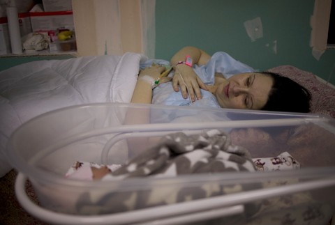 Pôrody v podzemí Kyjevskej nemocnice