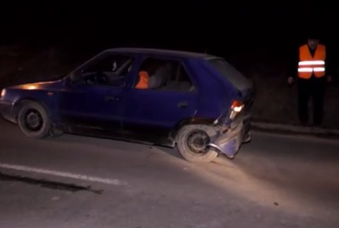 Kuriózna nehoda v Humennom. Po zrážke vodiči zistili, že sú kolegovia