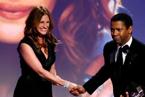 julia roberts a denzel washington podium