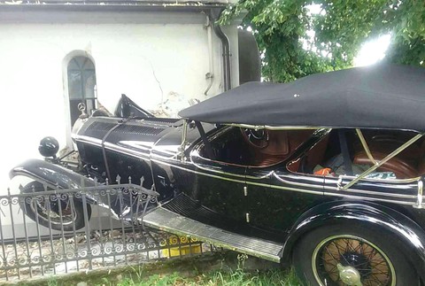 Veterán na prehliadke skončil v kaplnke 