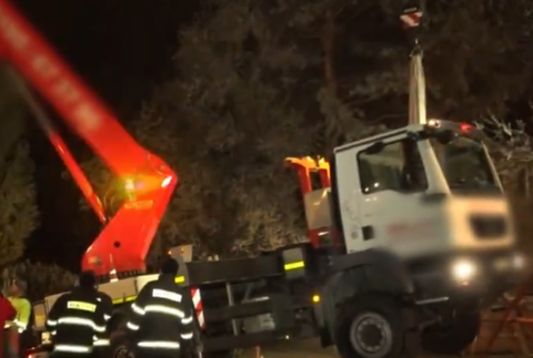 Do bytovky v Svite narazila plošina