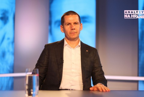 Analýzy Na hrane s policajným prezidentom Štefanom Hamranom