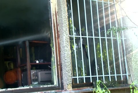 [multi] Chytili hladaného 1827