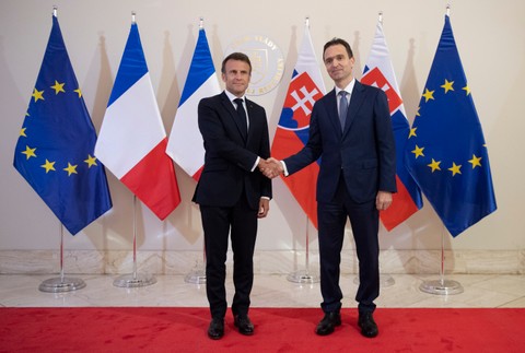 Ľudovít Ódor a Emmanuel Macron stretnutie na Úrade vlády SR (5)