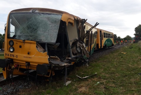 zrážka vlaku Česko