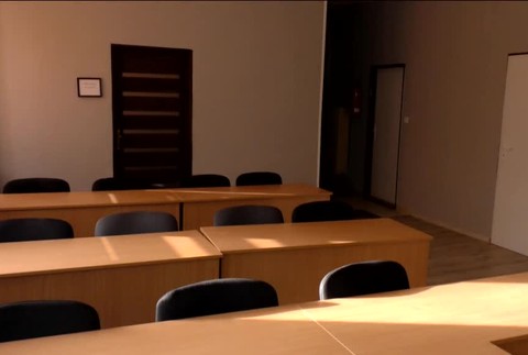 Nepoznajú reč a nemajú doklady. Polícia pátra po dvoch maloletých migrantoch