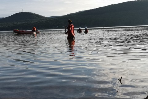 Hasiči pátrajú po 18 ročnom Jarovi