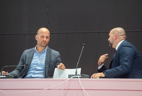 mimoriadna schôdza NRSR (4)