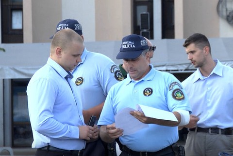 Mazureka upozorňujú mestskí policajti