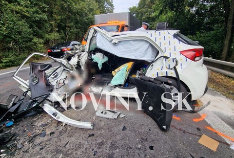 Nehoda medzi Domaníkmi a Hontianskymi Tesármi