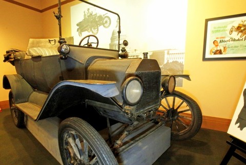 Walt Disney výstava Kalifornia rozprávky rekvizity