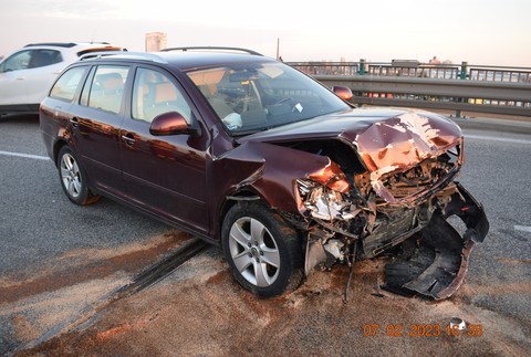 Mladá žena vošla na obchvat aj napriek zákazu