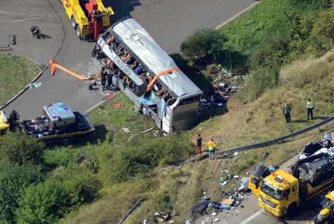 Drážďany - nehoda autobusov 3