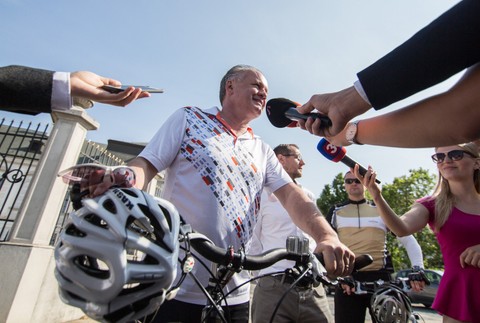 Andrej Kiska práca bicykel