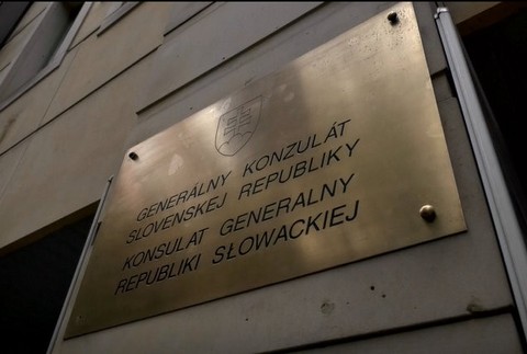 generálny konzulát v Poľsku 