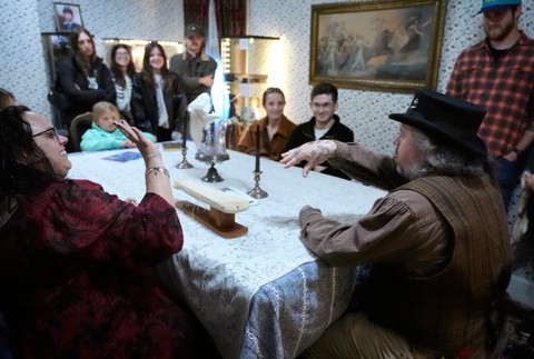CORRECTION_Haunted_History_Halloween_12411
