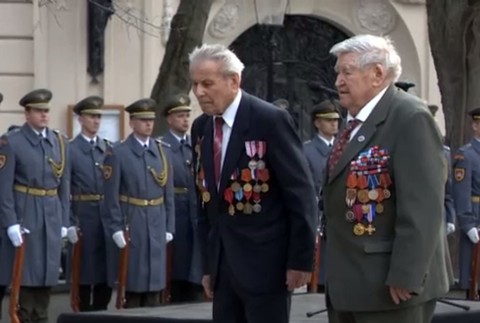 Spomienku na oslobodenie mesta bez významných politikov. Nedostali pozvánky