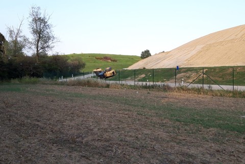 V areáli skládky odpadu prišiel o život muž