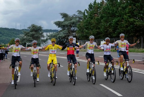 Cycling_Tour_de_France553945