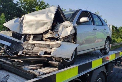 Vodiči, pozor. Diaľnica D1 je pre nehodu v jednom smere uzatvorená