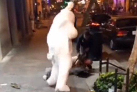 Hrdina veľkonočný zajac 