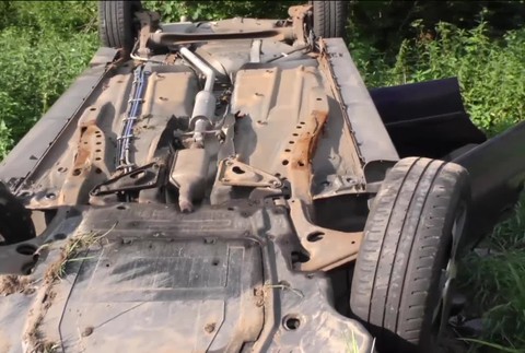 [multi] Nehoda pri predbiehani 891