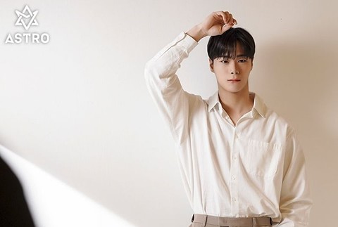 Moonbin