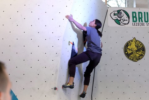 20230415_lezenie_brutalka_zvolen_04951157